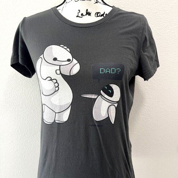 Baymax Eve "Dad?" Mashup Disney Pixar  (Medium) Gray T-shirt EUC - Picture 1 of 5